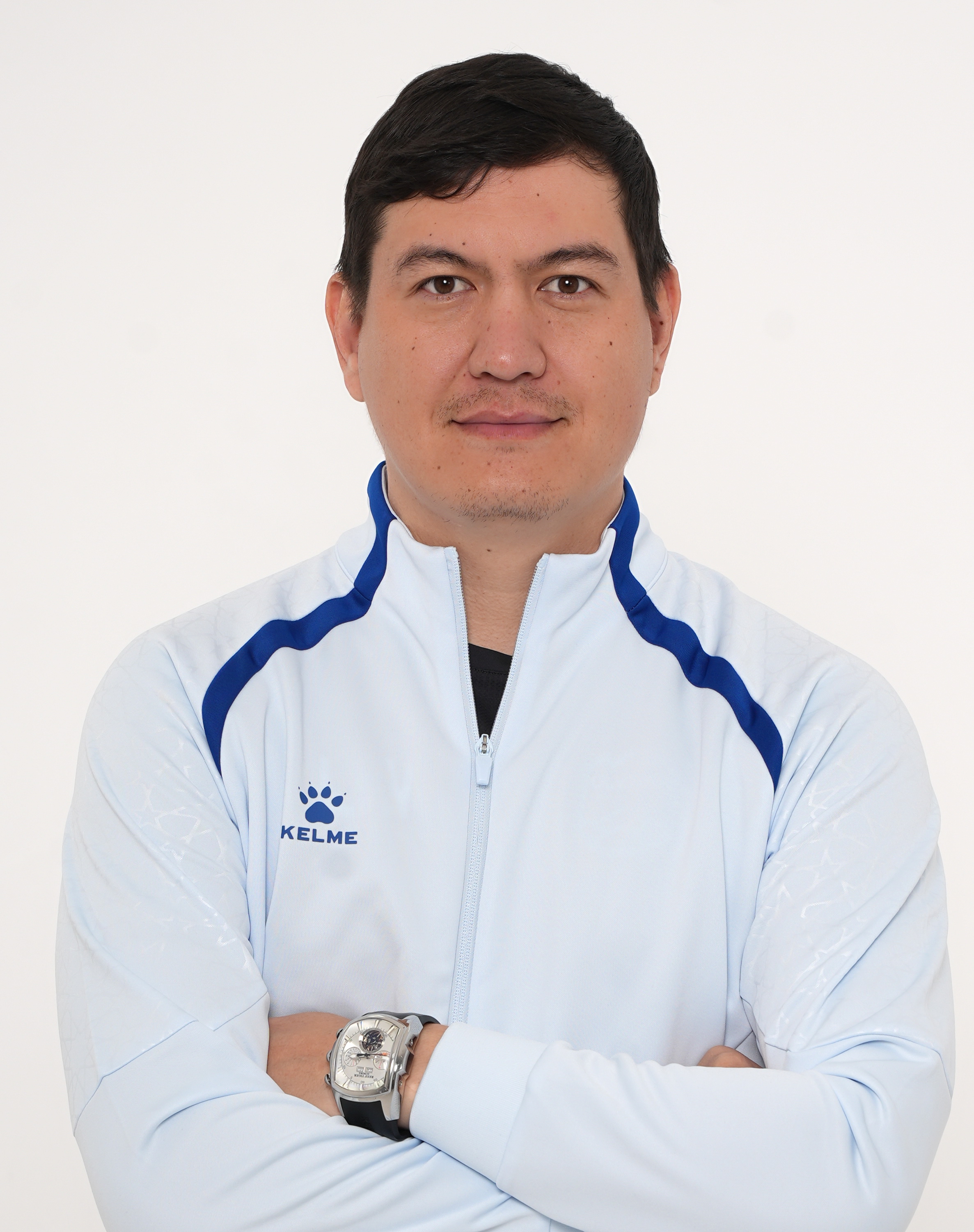 ЛИ Виталий Александрович